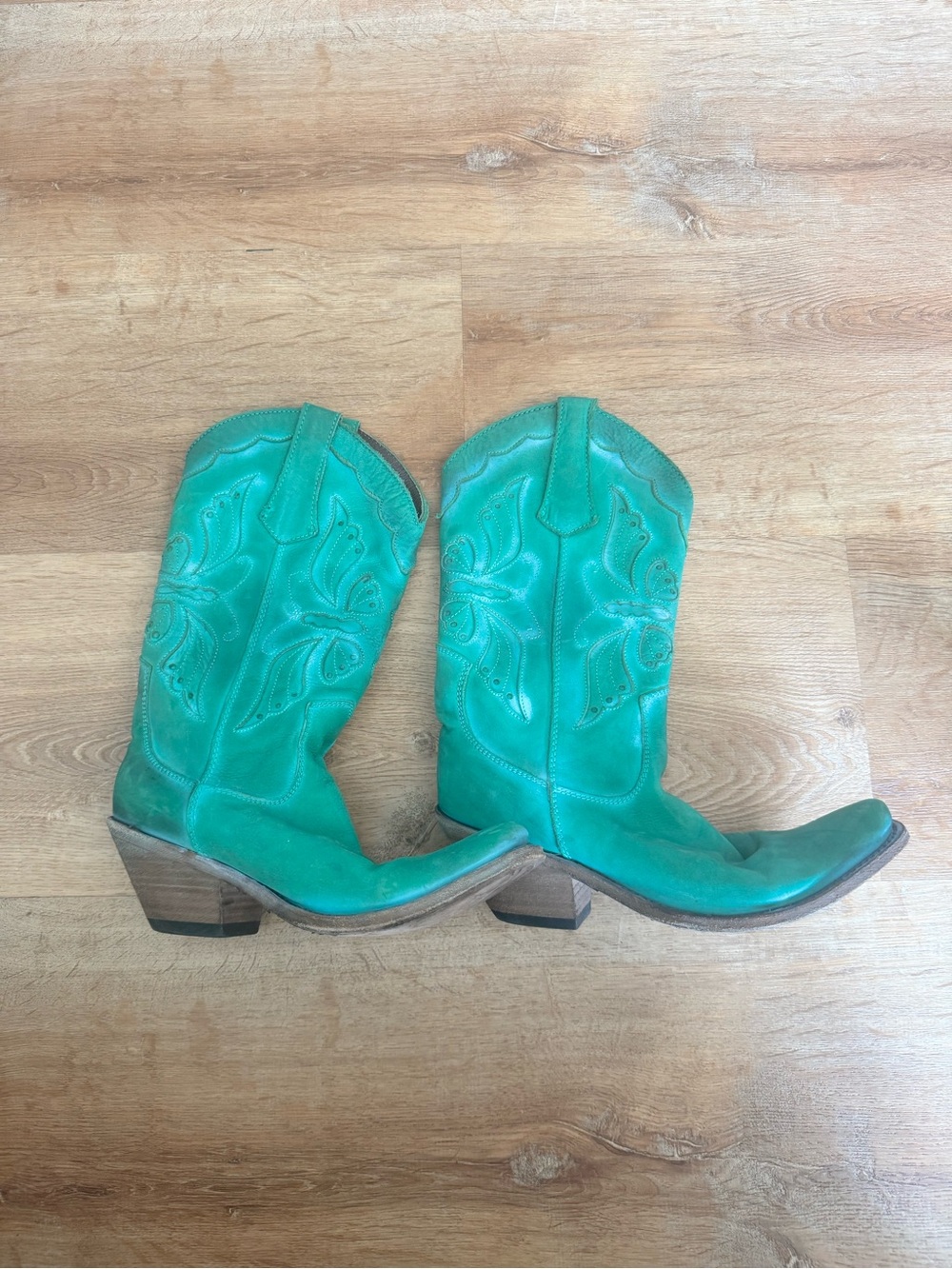 Liberty Black Leather butterfly cowgirl boots turquoise size  6 1/2 preowned